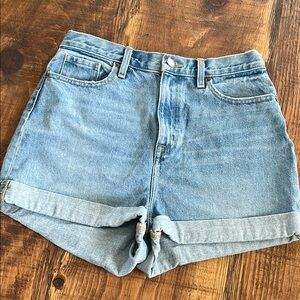 BDG Blue Jean Shorts High-Waisted Vintage Style